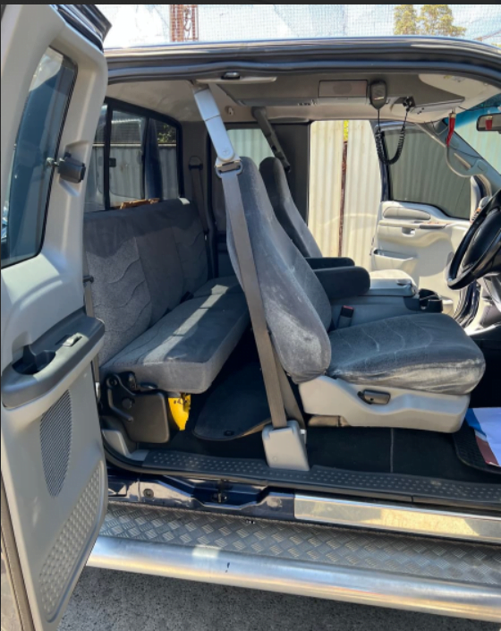 F250 WITH ARMREST