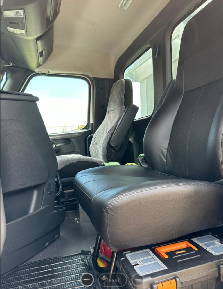 Freightliner Cascadia Seat Covers Full Canvas