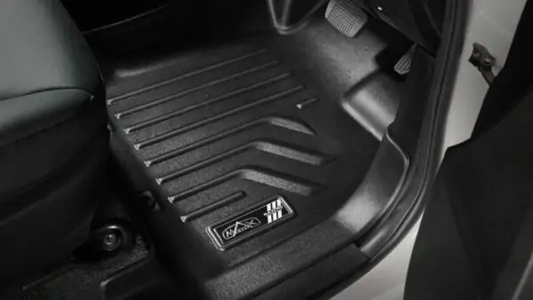 Toyota Hiace Floor Mats 2019 Onwards - Image 5