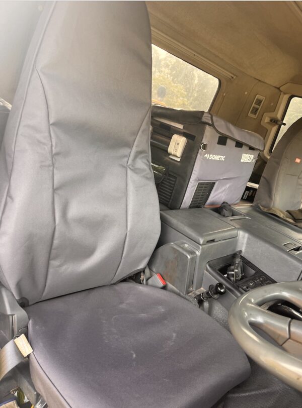 Canvas seat covers fuso