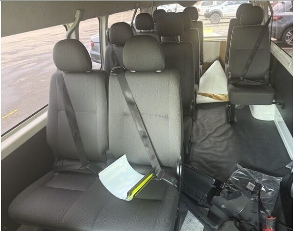 Hiace Commuter 12 seater seat covers