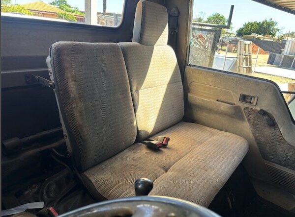 canter seat covers