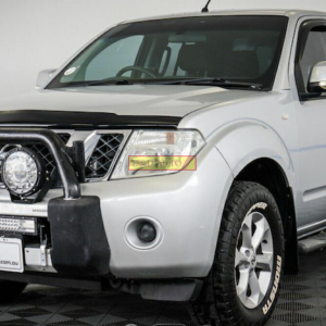 nissan d40 seat covers
