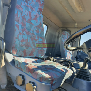 TRUCK SEAT 402