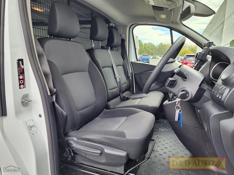 mitsubishi express seat covers