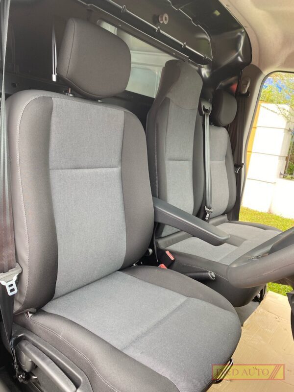 mitsubishi express seat covers