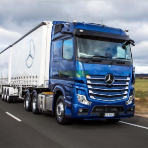 MERCEDES TRUCK SEAT COVERS