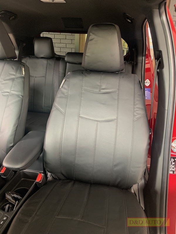 YARISS CROSS LEATHER LOOK seat covers